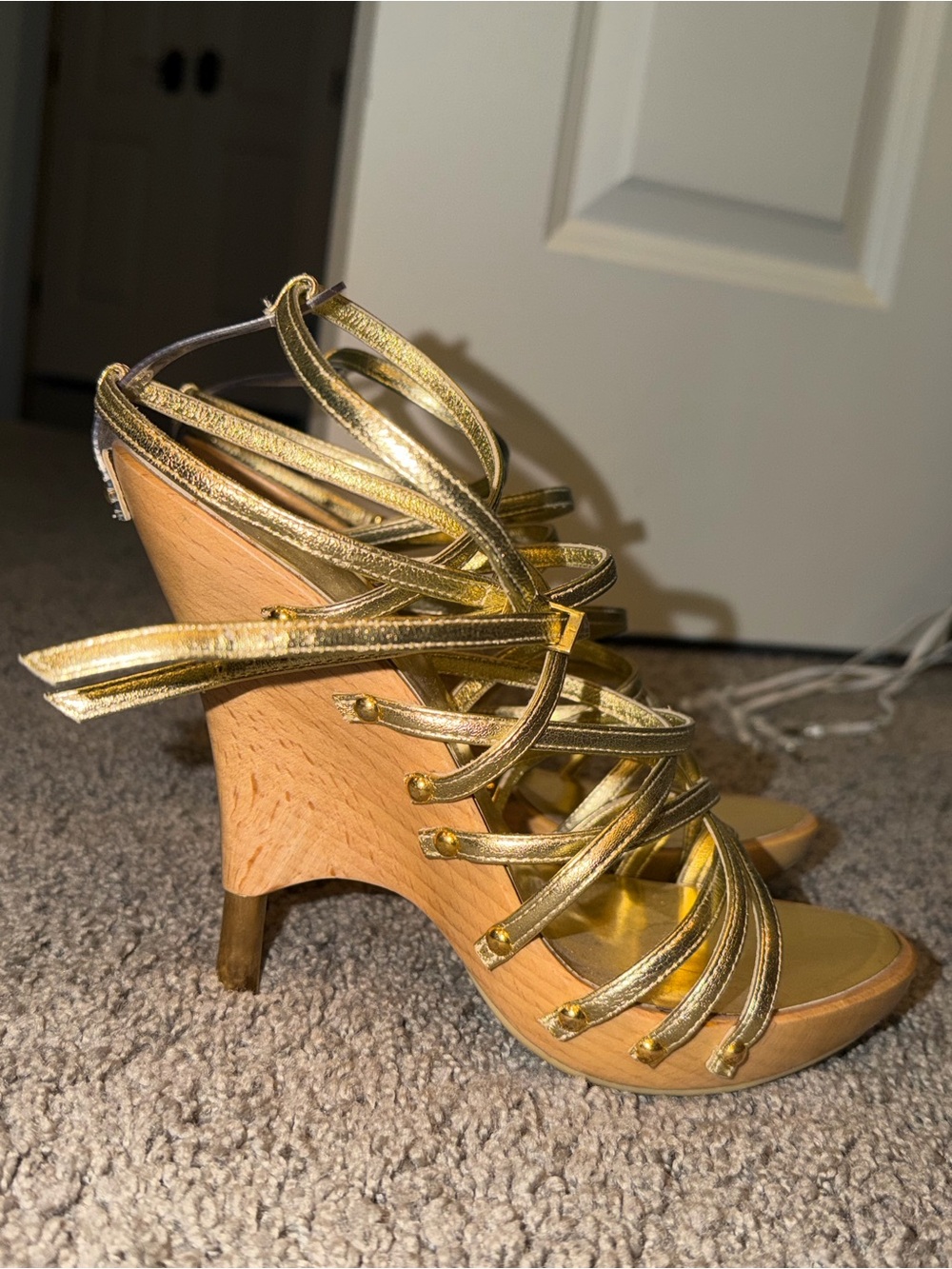 Giuseppe Zanotti Gold Leather Strappy Wood Wedge Sandals Vintage - Picture 2 of 5